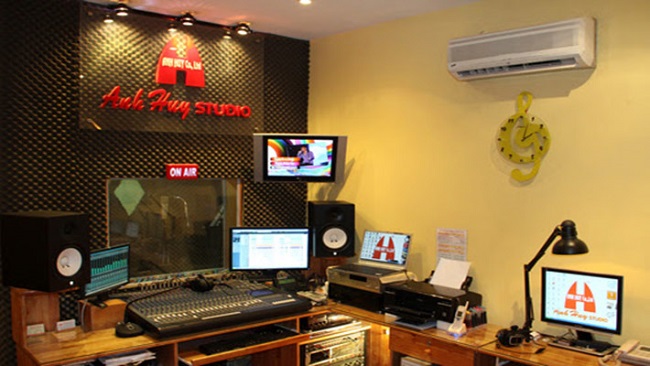 Image: Phòng thu âm Anh Huy