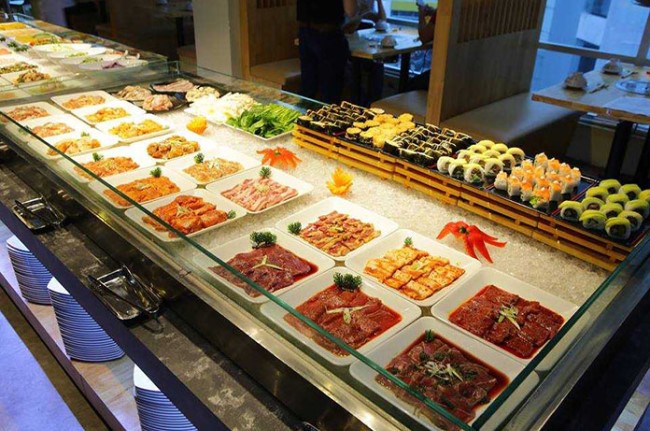 Nhà hàng buffet hải sản| Nguồn: Cheap Eats