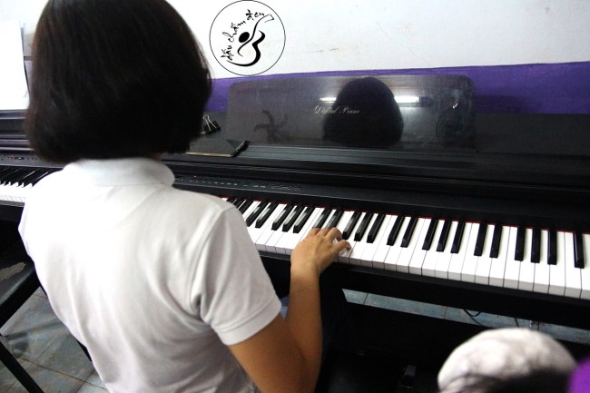 Trung tâm học đàn piano ở TPHCM| Nguồn: Dấu Chấm Đen