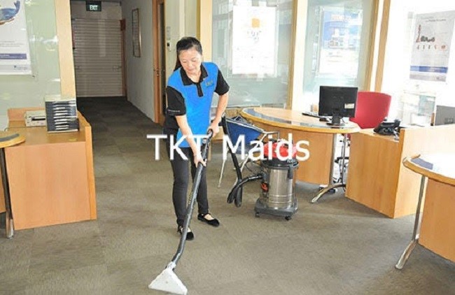 Dịch vụ làm sạch văn phòng chất lượng tại TPHCM| Nguồn: TKT Cleaning